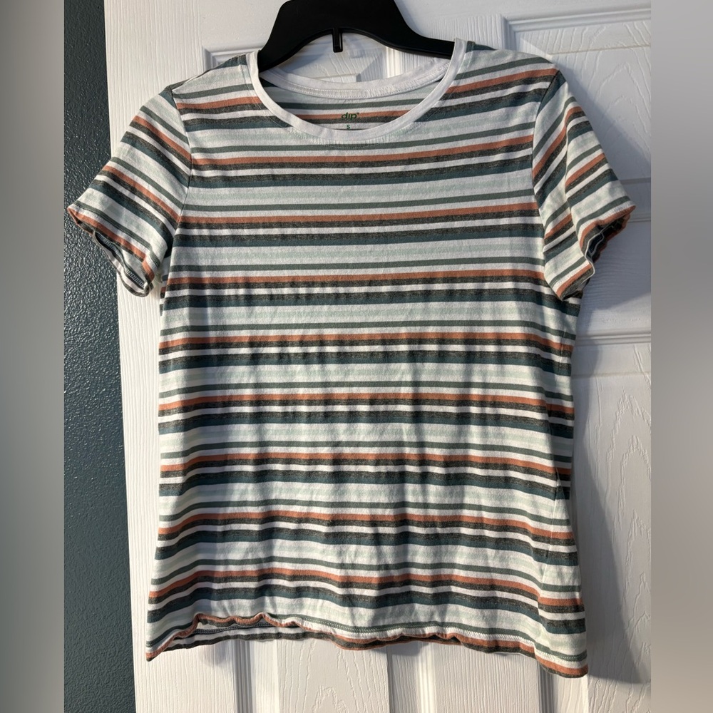 🔴10/$10! Dip Striped Short Sleeve Women's Top